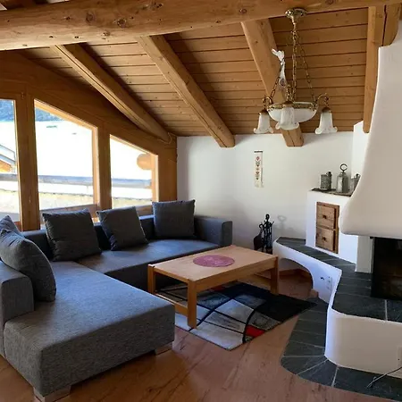 Apartmán Jalet Tschierv